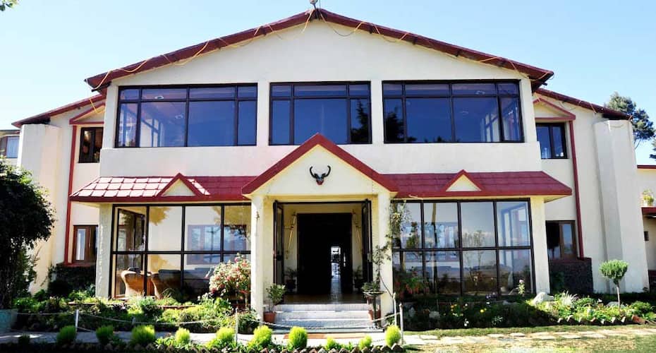 Classic Hill Top Resort, Chamba 1
